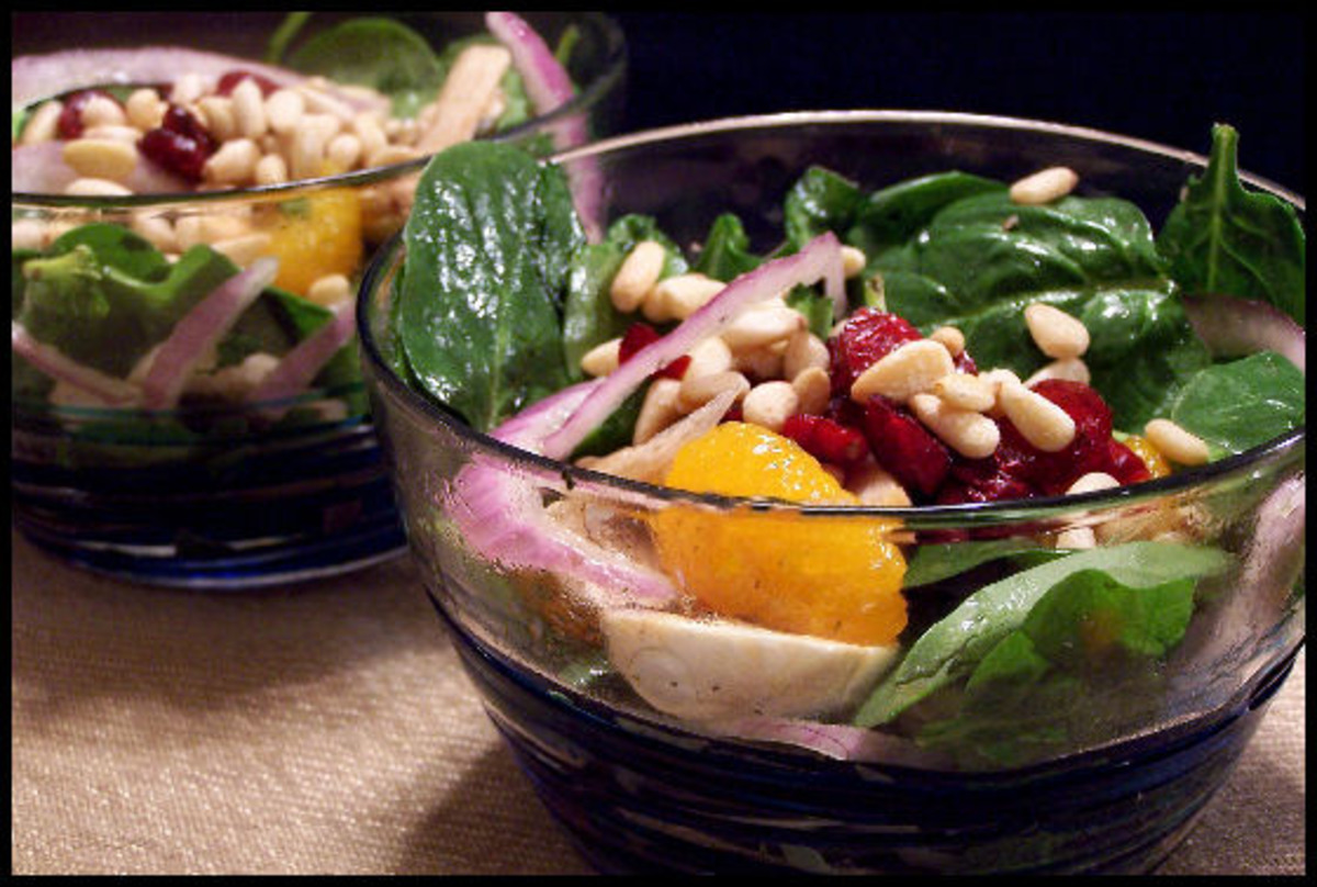 Spinach Mushroom And Red Onion Salad Recipe Healthy Food Com