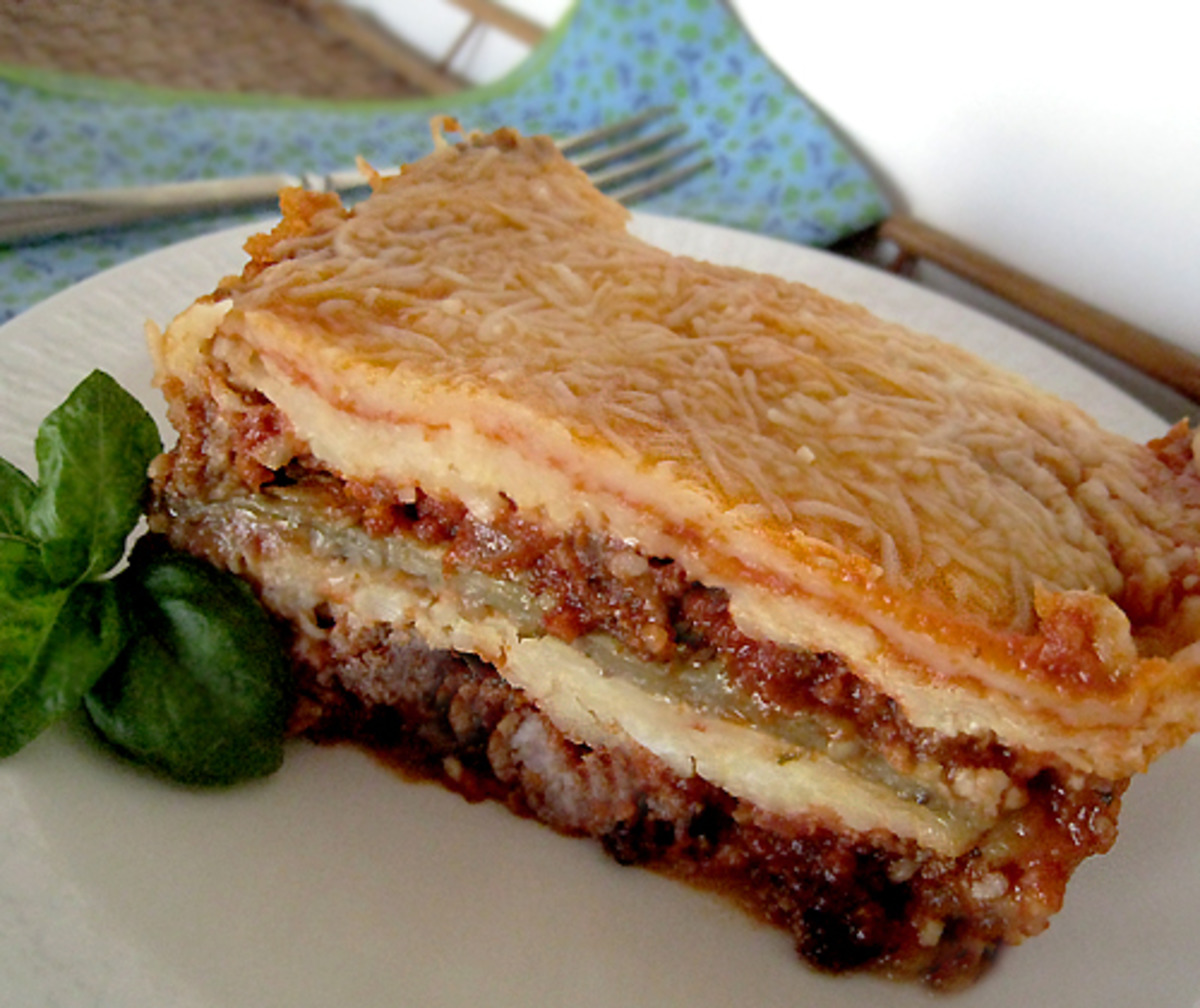 Easy Ricotta Eggplant Mozzarella Marinara Bake