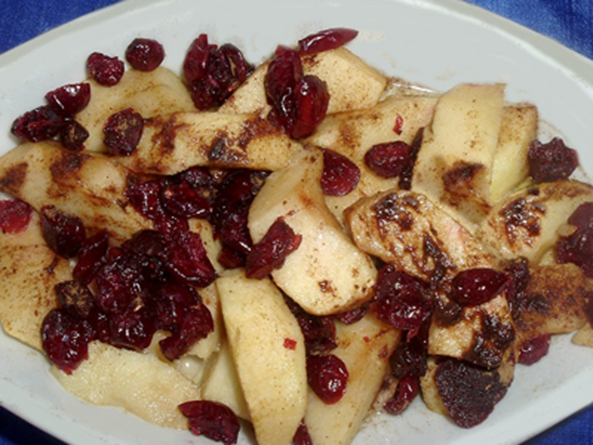 Baked Apple With Cranberries