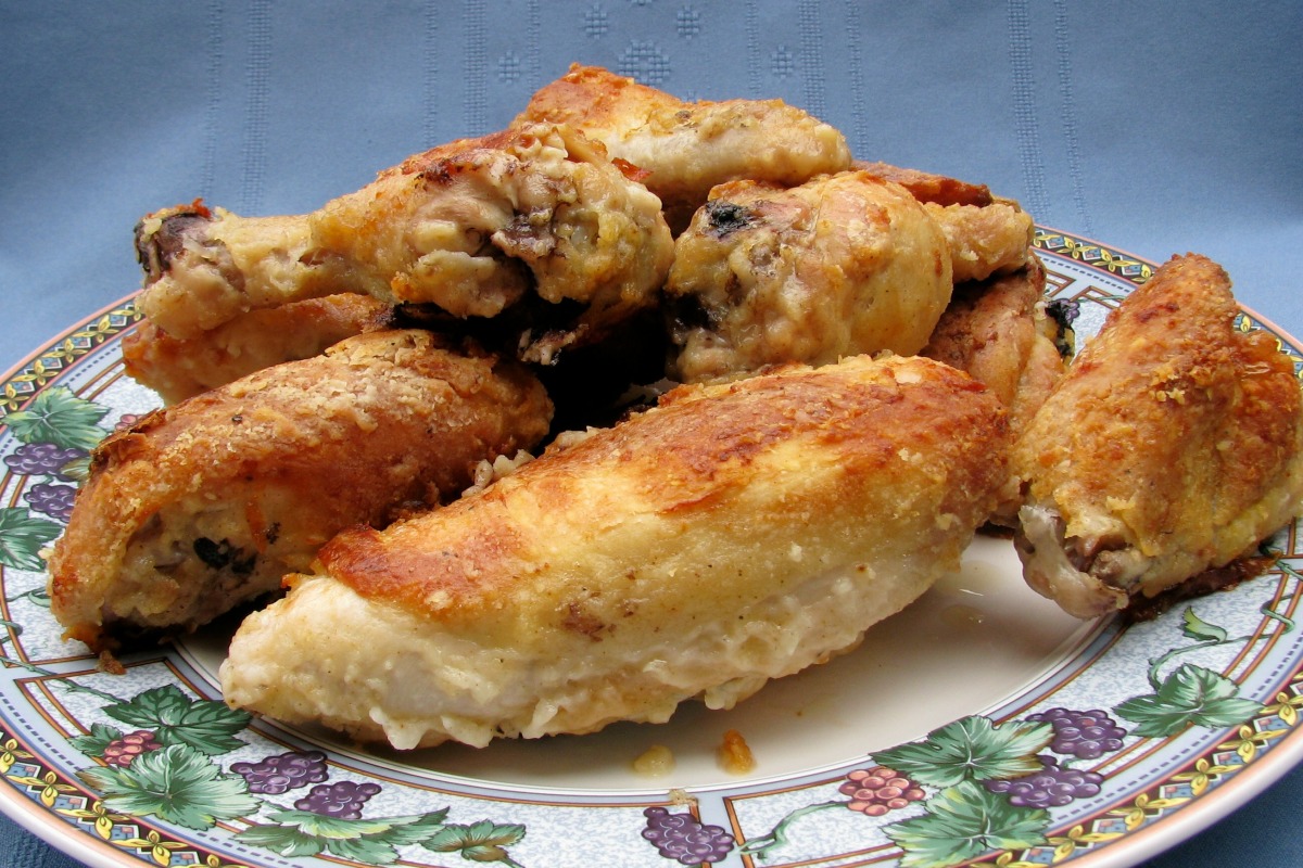 Crispy Oven Fried Chicken With Gravy image