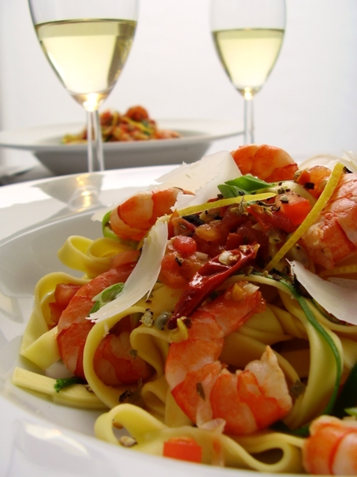 Easy Spicy Shrimp Pasta - Low Fat