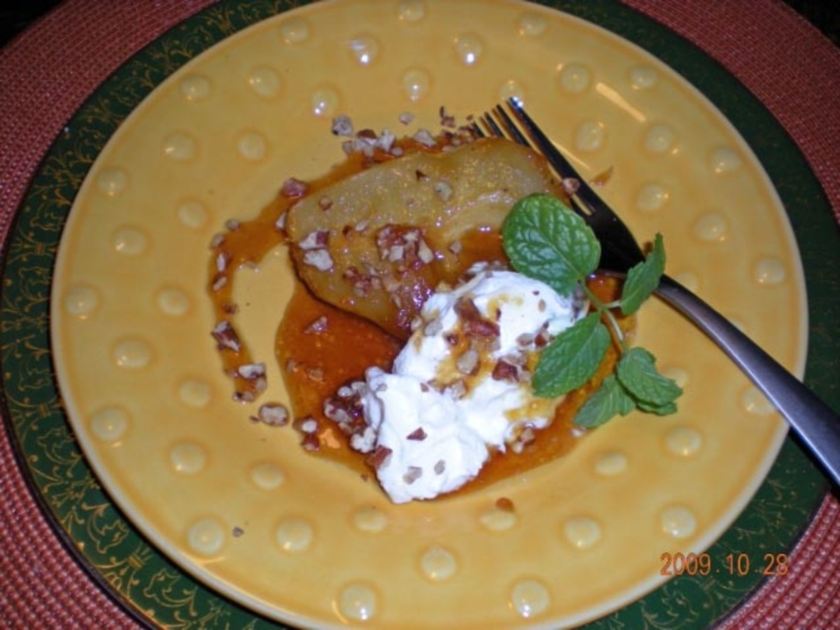 Roasted Pears With Caramel Sauce_image