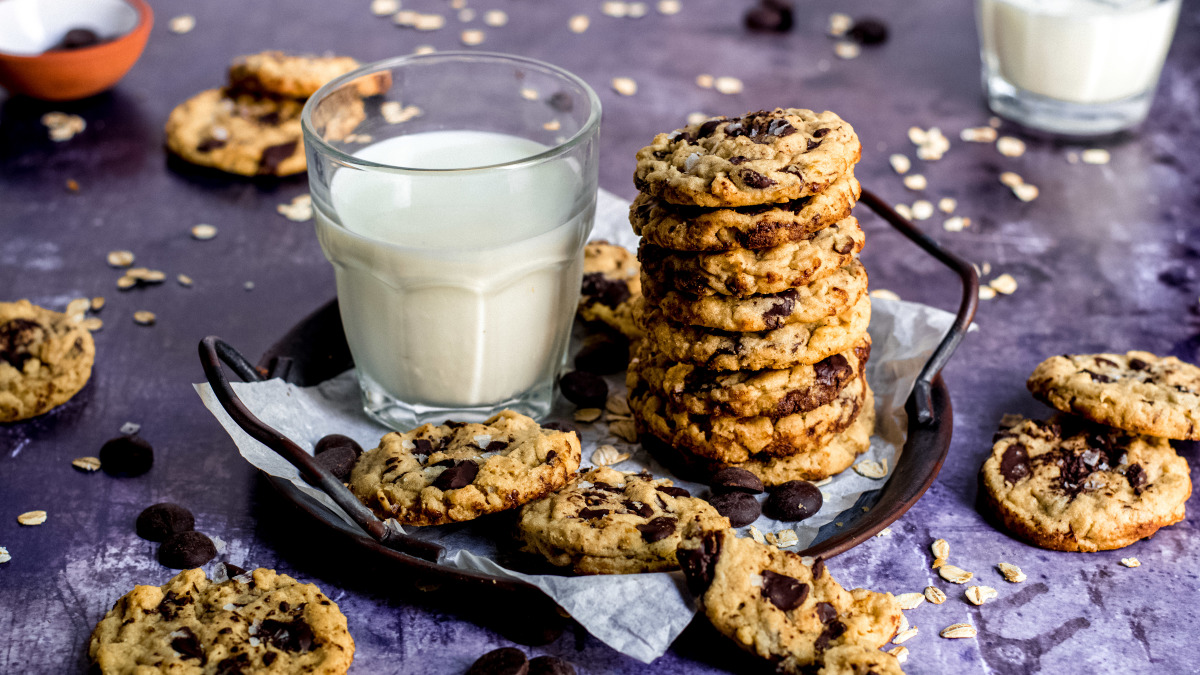 Chewy PB Chocolate Chip Oatmeal Cookies image