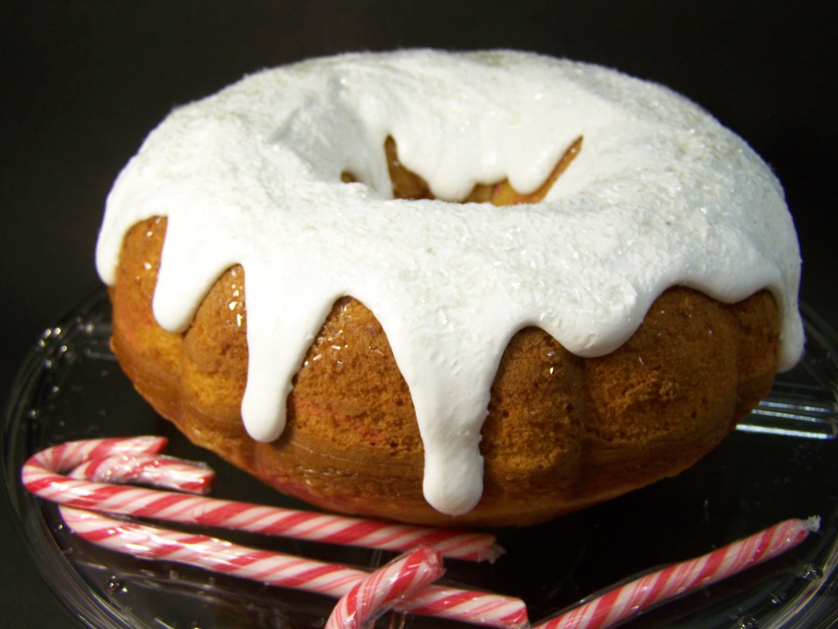 Candy Cane Cake