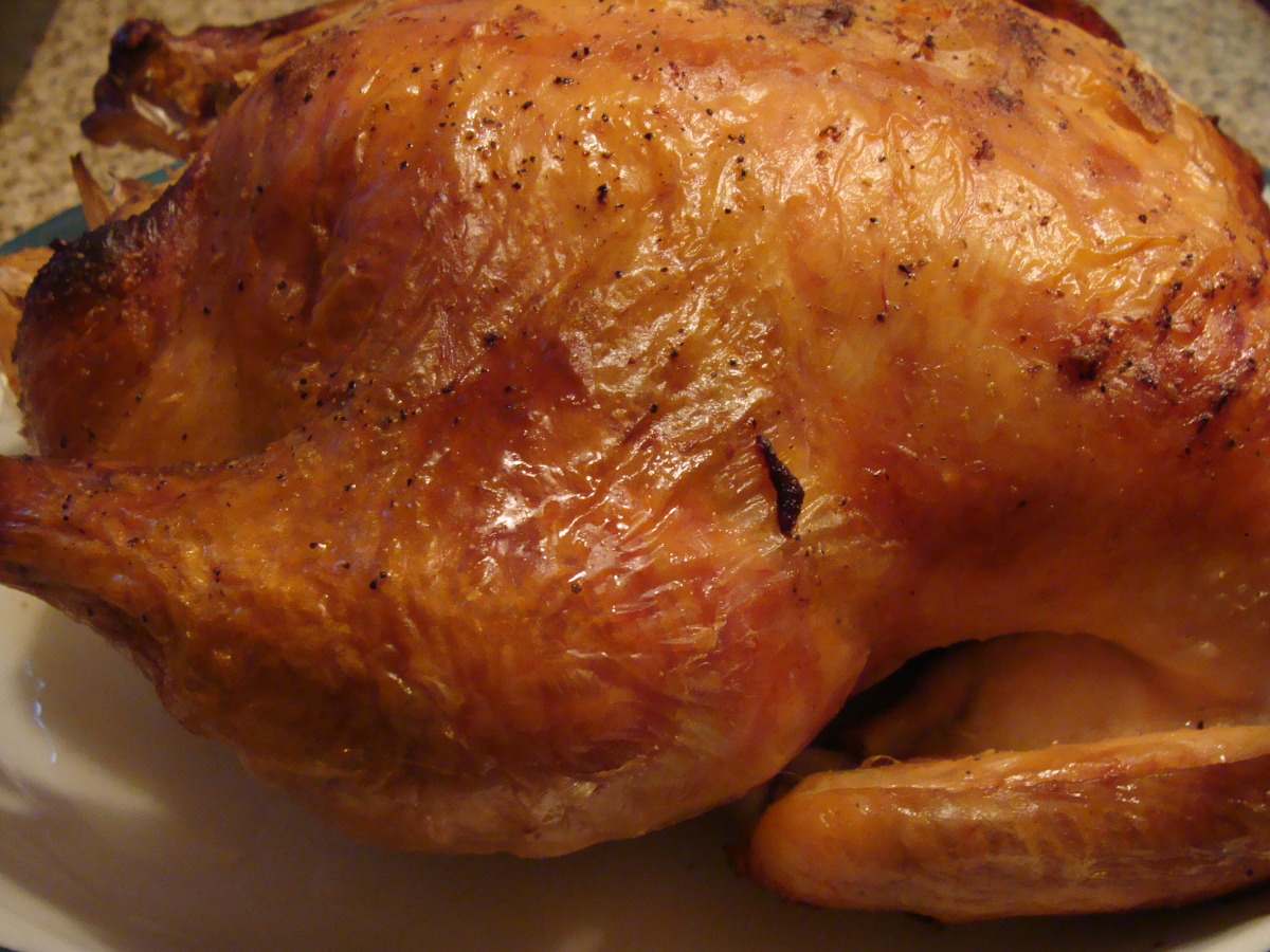 The Barefoot Contessa's Lemon and Garlic Roast Chicken_image