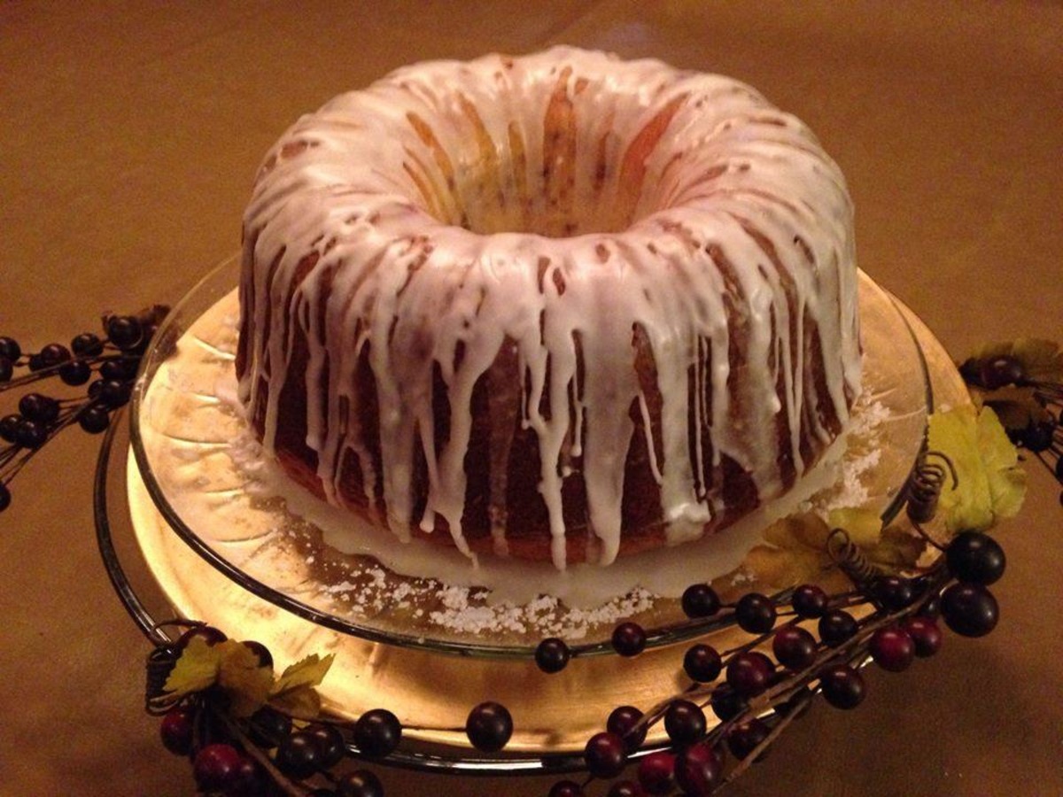 Bourbon-Pecan Pound Cake-image