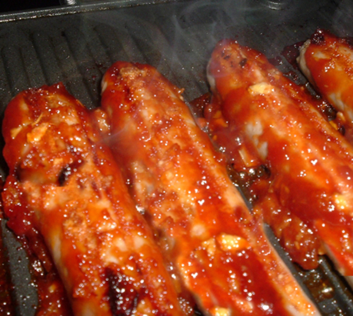 Beef Sausages With Smoky BBQ Glaze_image