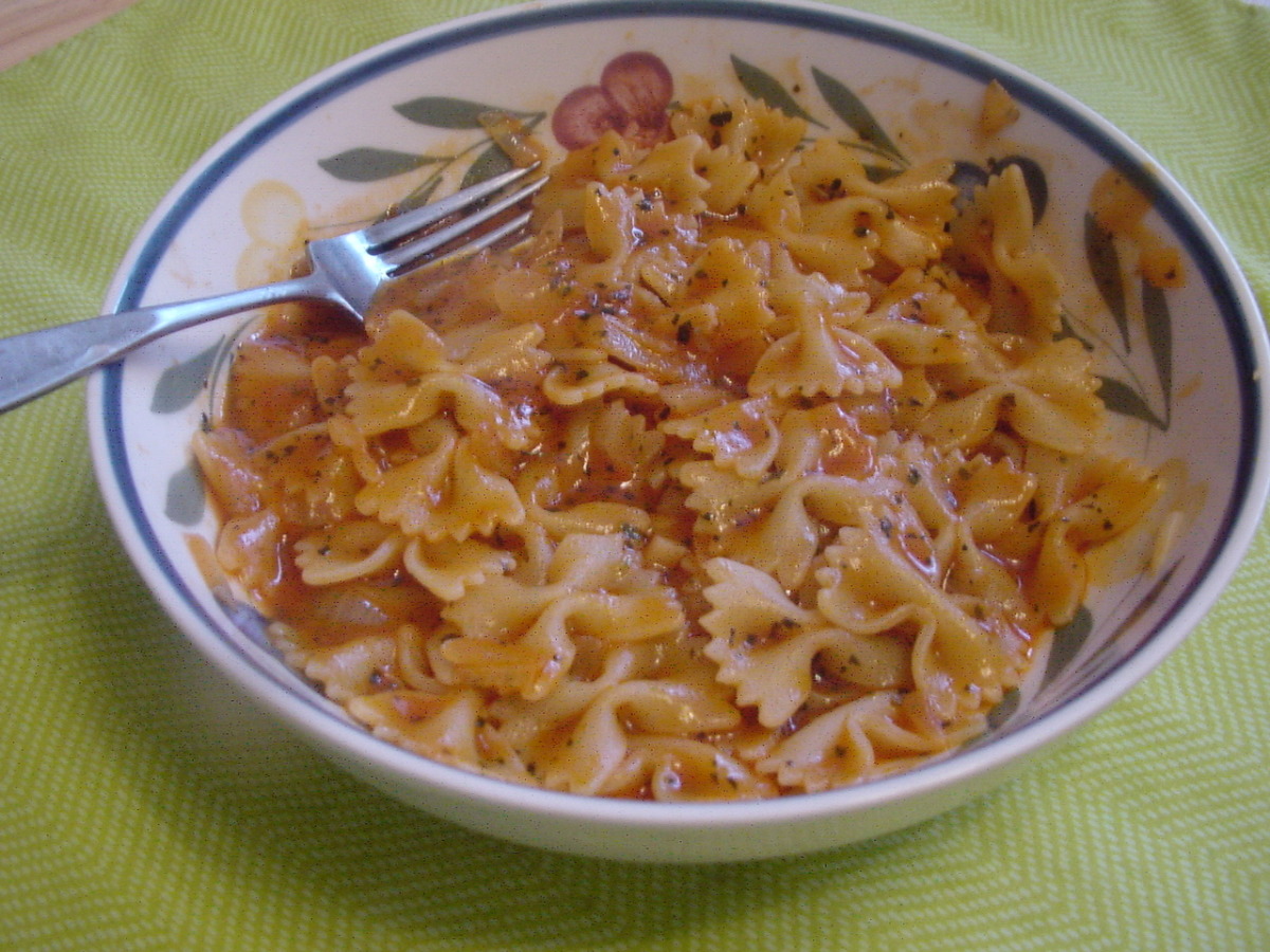 Bow Tie Pasta and Vodka Sauce image
