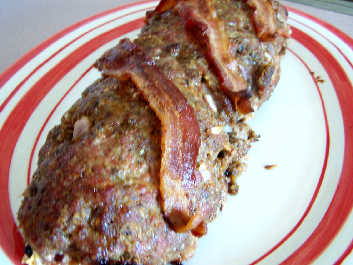 Italian Meatloaf Filled With Capicola Roll_image