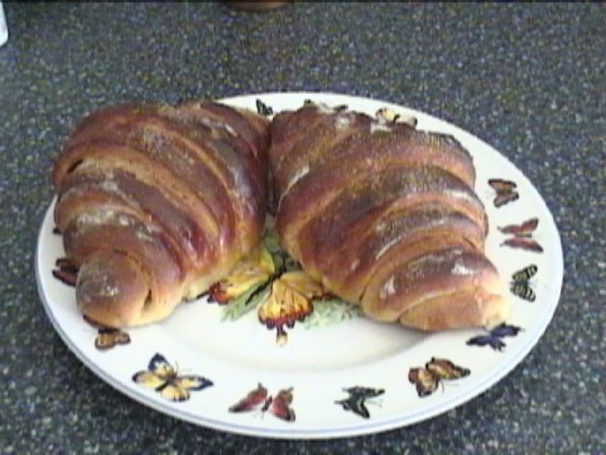 Cinnamon Crescent Rolls (Bread Machine)