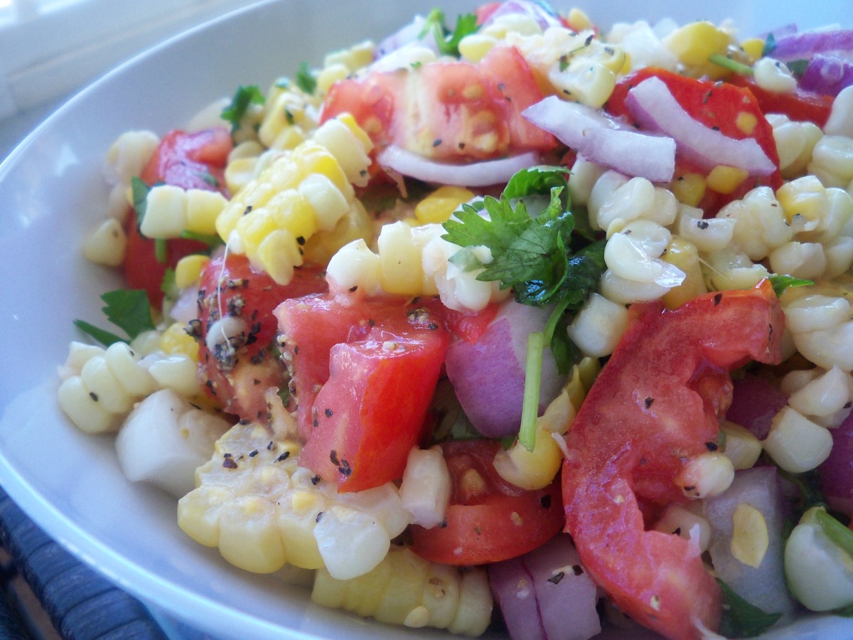Sweet Corn &amp; Tomato Salad With Fresh Cilantro-image