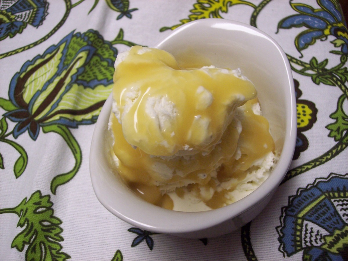 Carrot-Pineapple Cake With Buttermilk Glaze