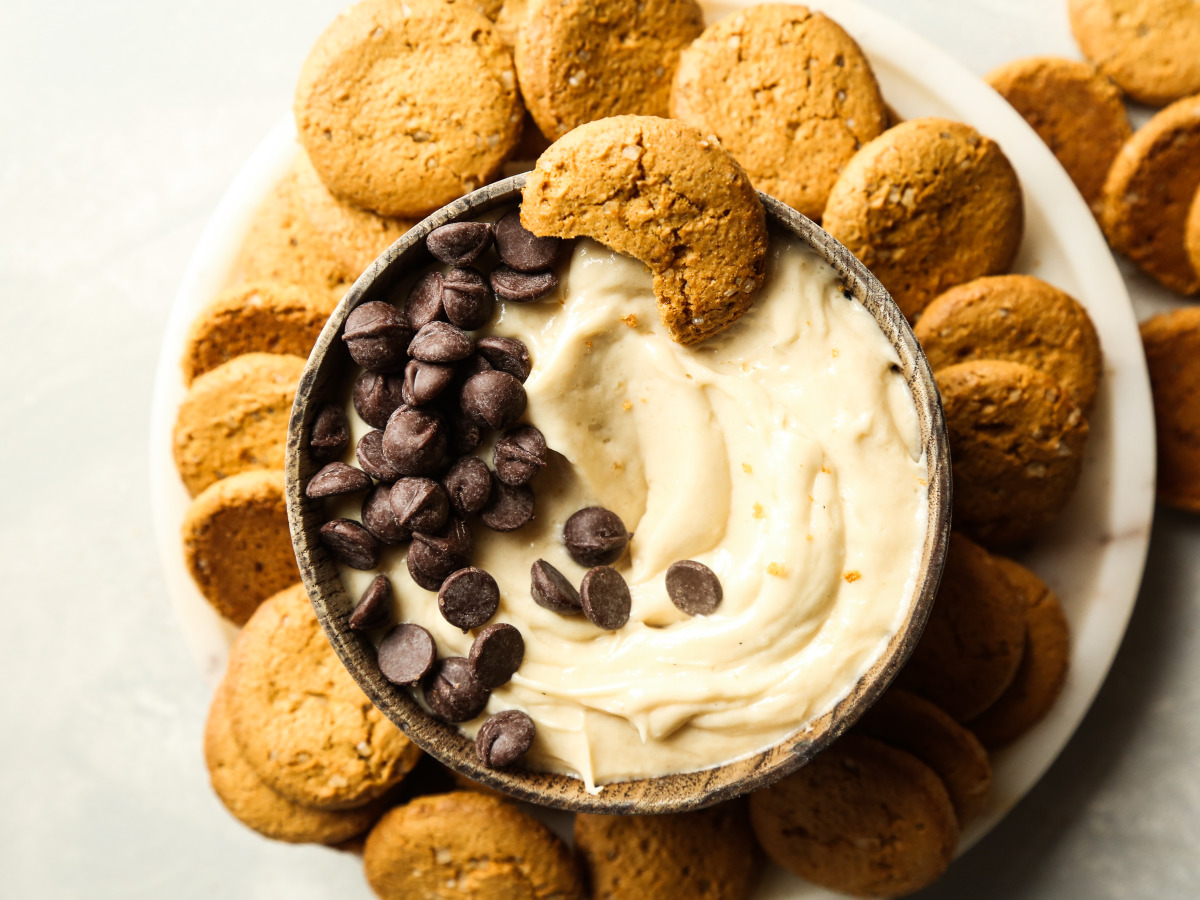 Chocolate Chip Cookie Dough Dip