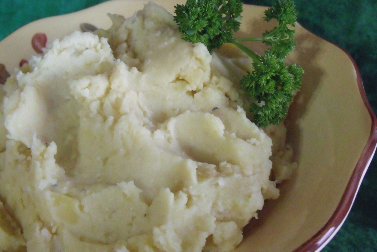 Irish Mashed Potatoes With Cabbage image