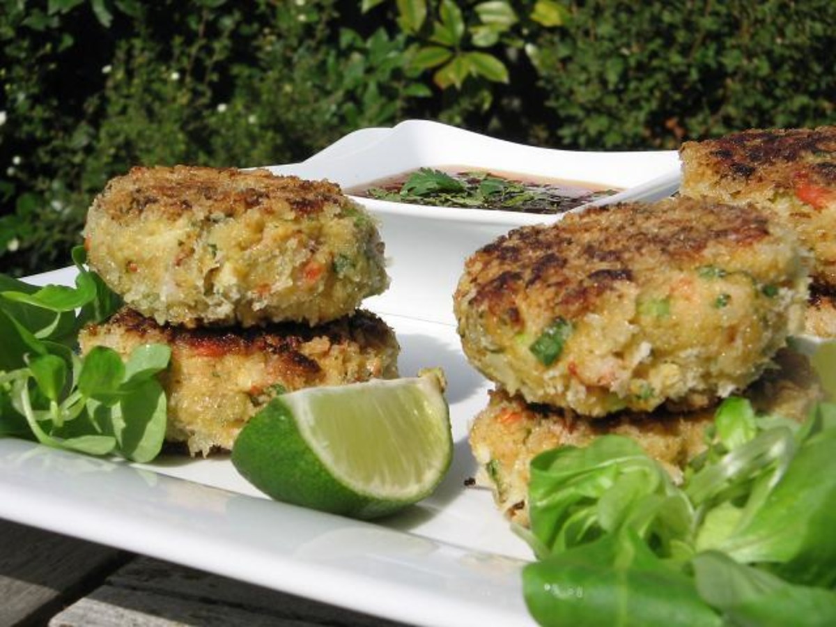 Russell's Thai Style Crab and Prawn Cakes Recipe - Food.com