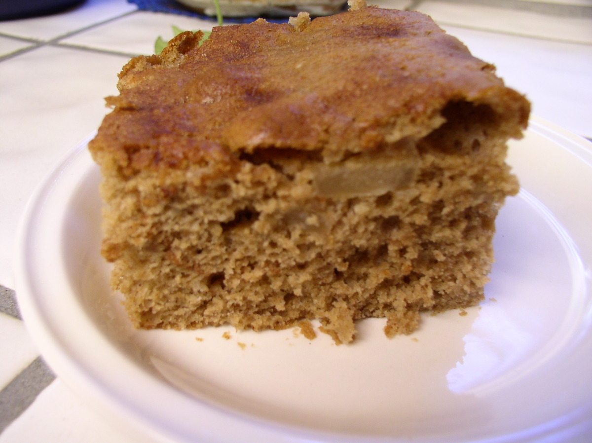 11 Easy Applesauce Cake Recipes - Healthy Cakes Using Applesauce—Delish.com