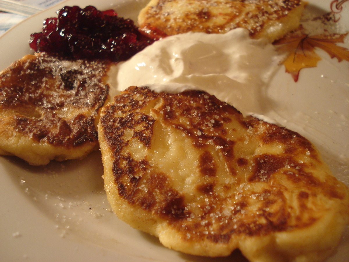Sirniki (Russian Cheese Pancakes) image