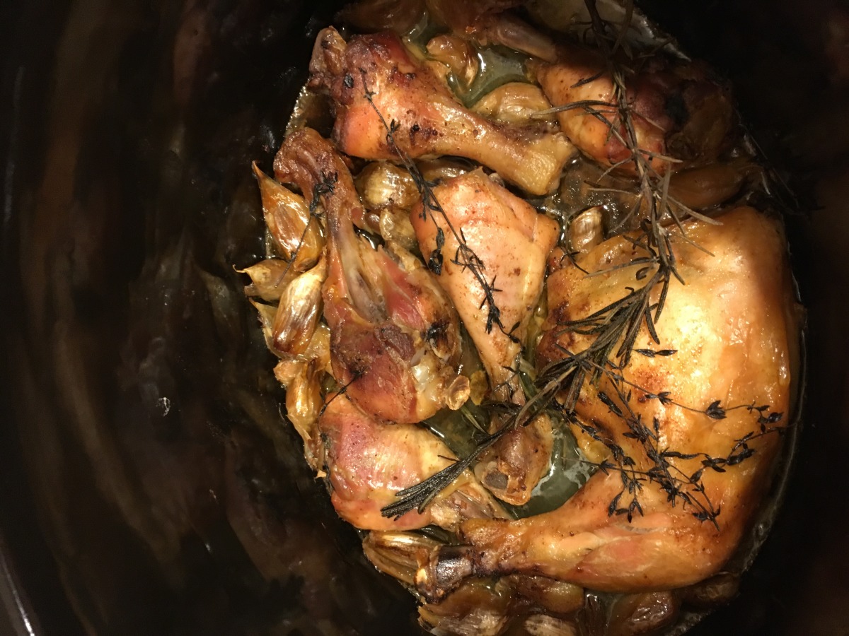 Crock Pot Super Garlic Chicken Legs