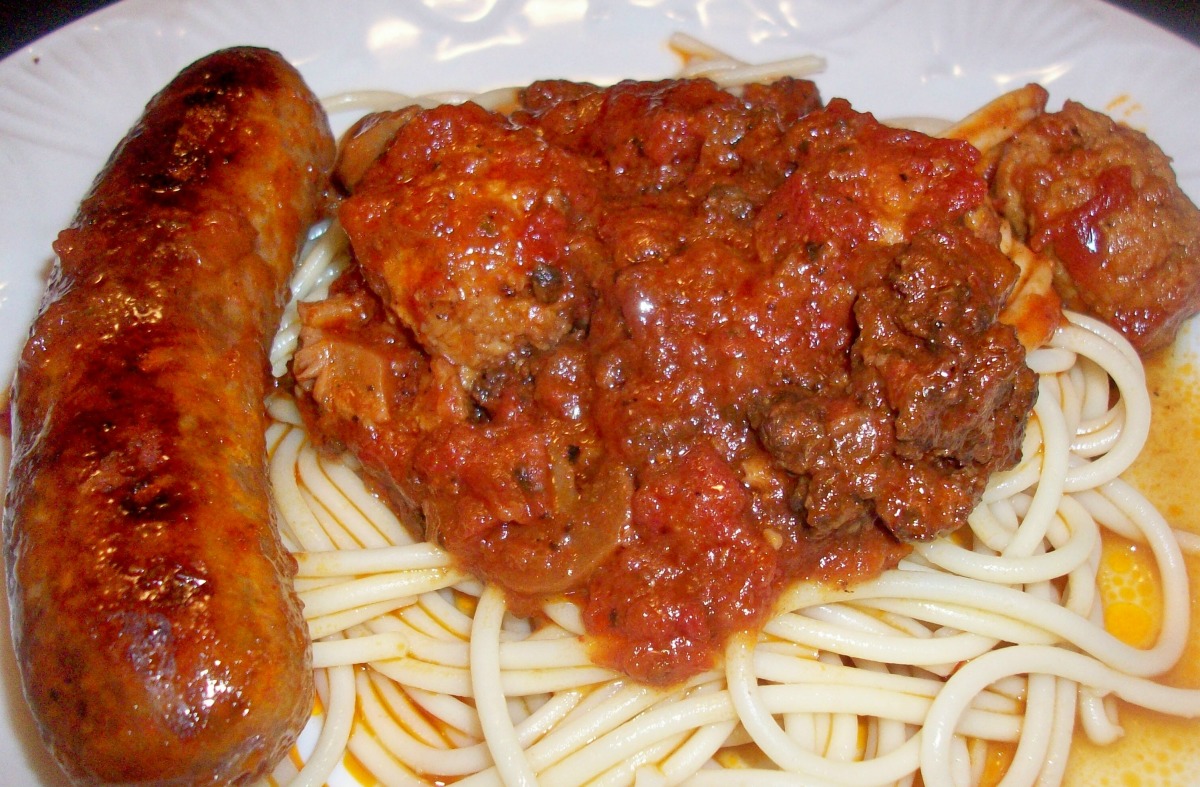 Mom's Spaghetti Sauce With Sausage image