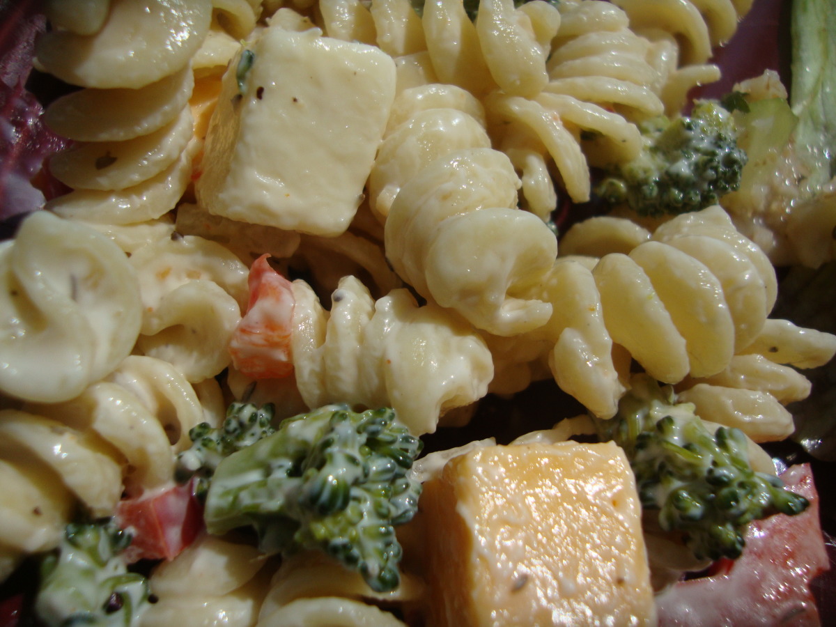 Creamy Ranch Pasta Salad Recipe