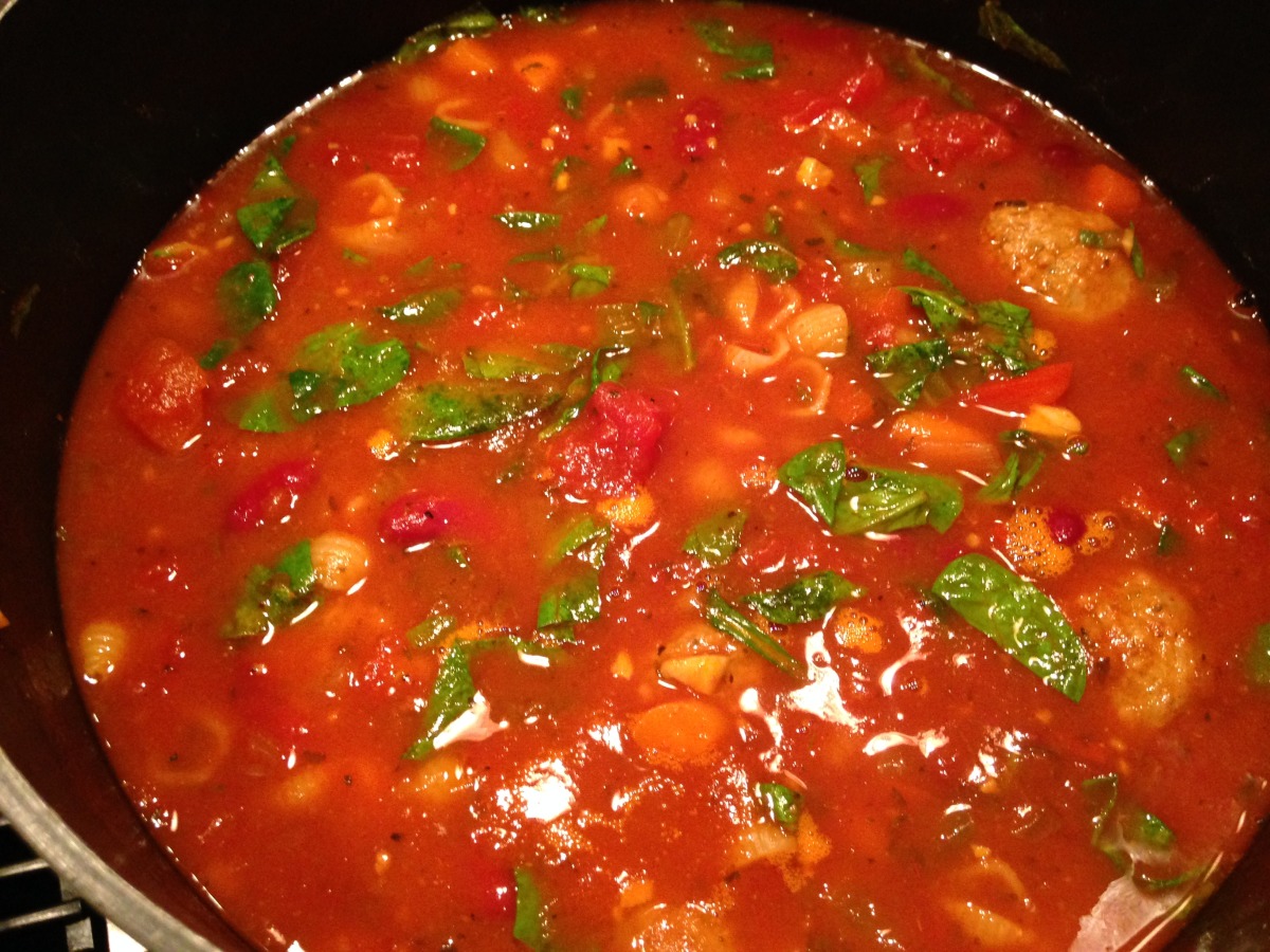 Pasta E Fagioli Soup With Ground Beef and Spinach Recipe