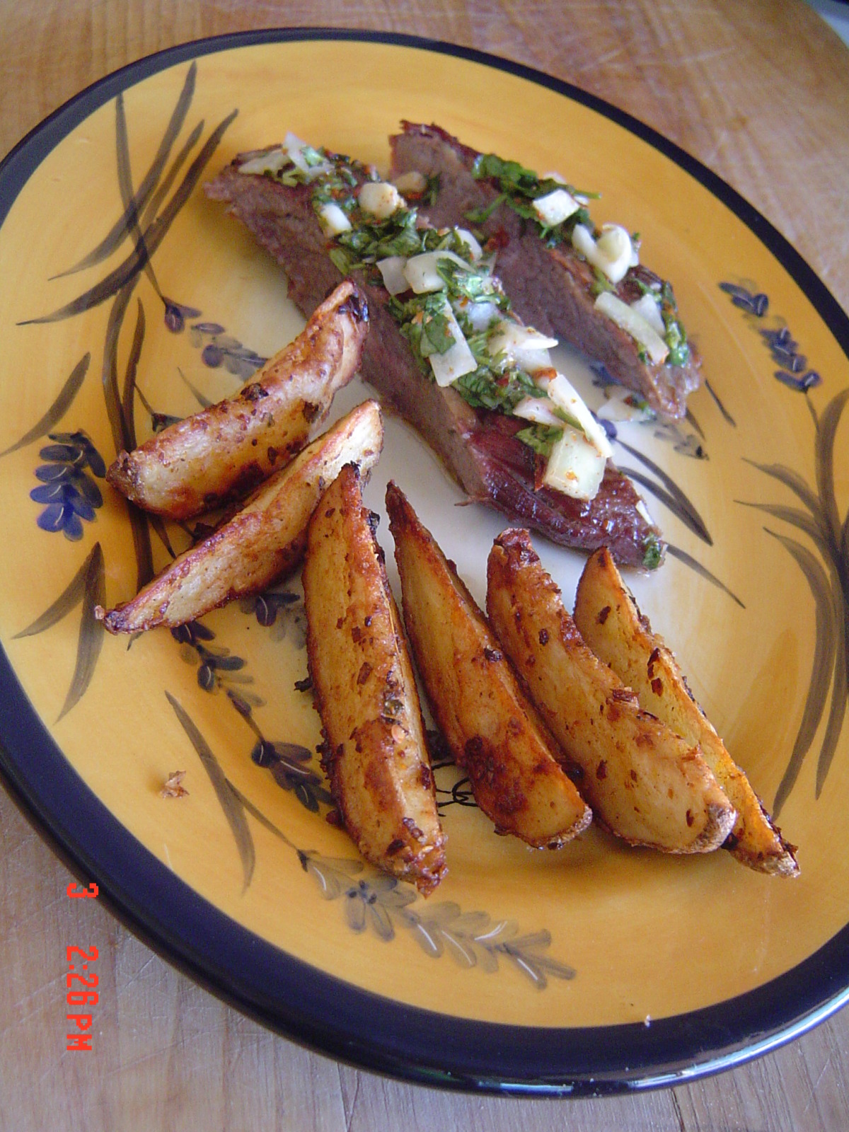 Grilled Flank Steak With Garlic-Parsley Sauce