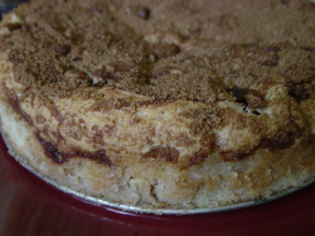 Cinnamon Roll Layer Cake | A Buttery Cinnamon Cake Recipe