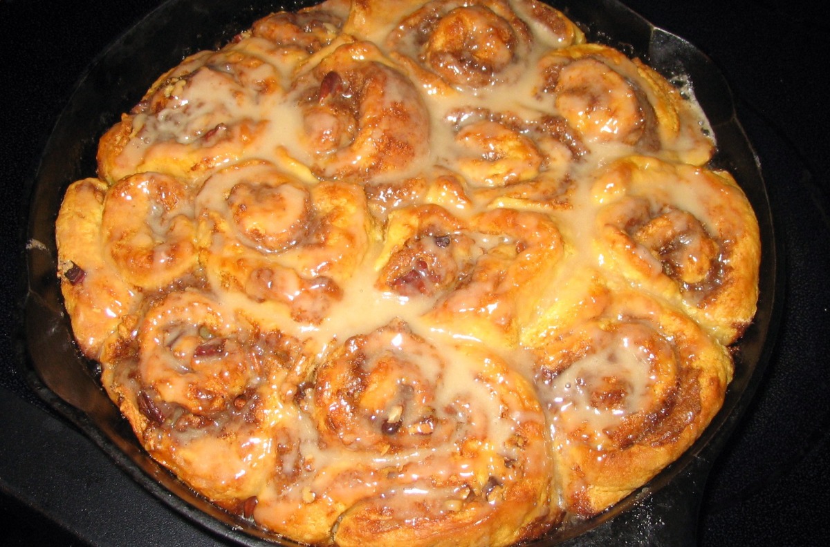 Cinnamon Rolls Made With Frozen Biscuits_image
