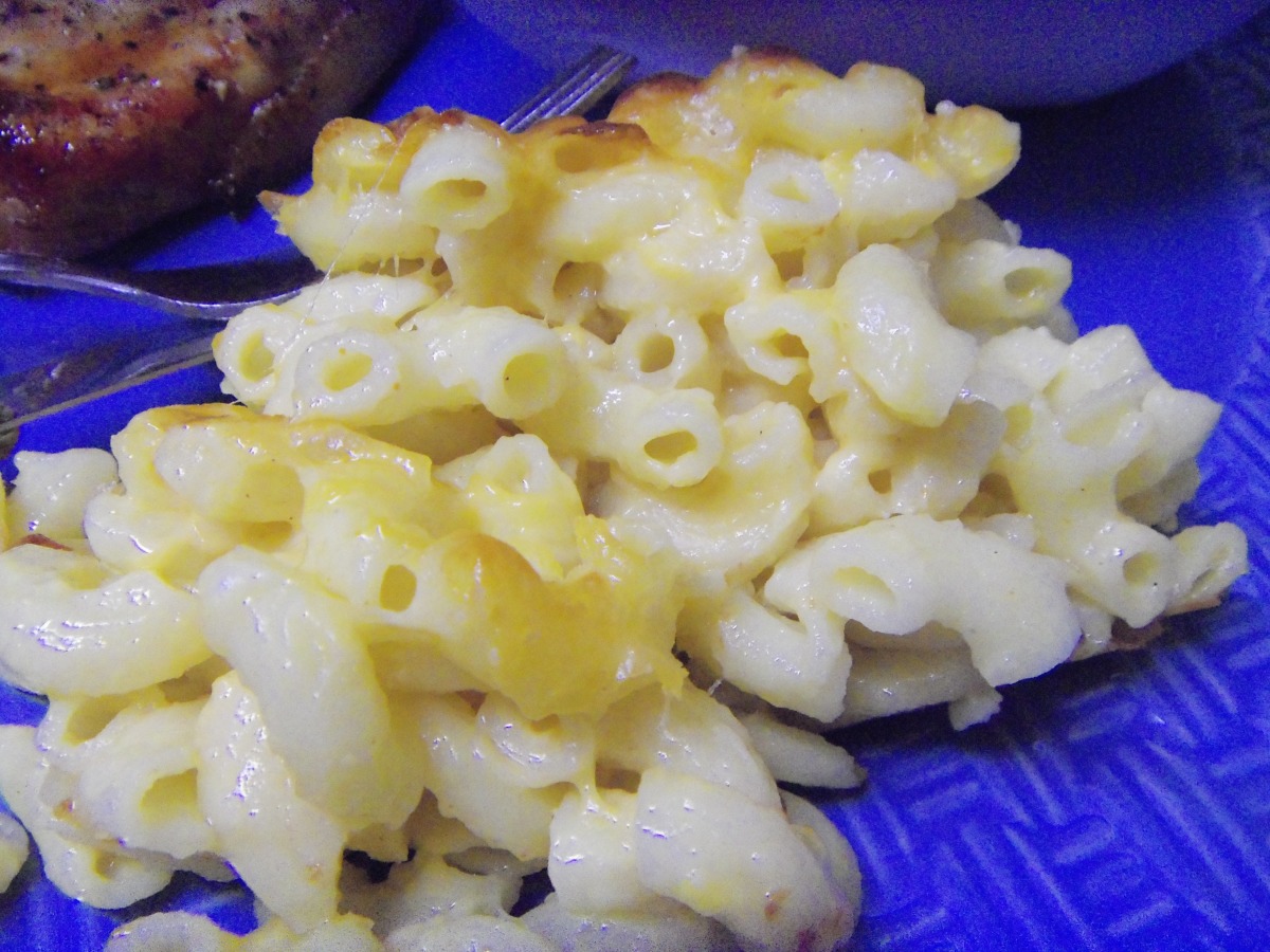 Easy Baked Elbow Mac & Cheese Recipe