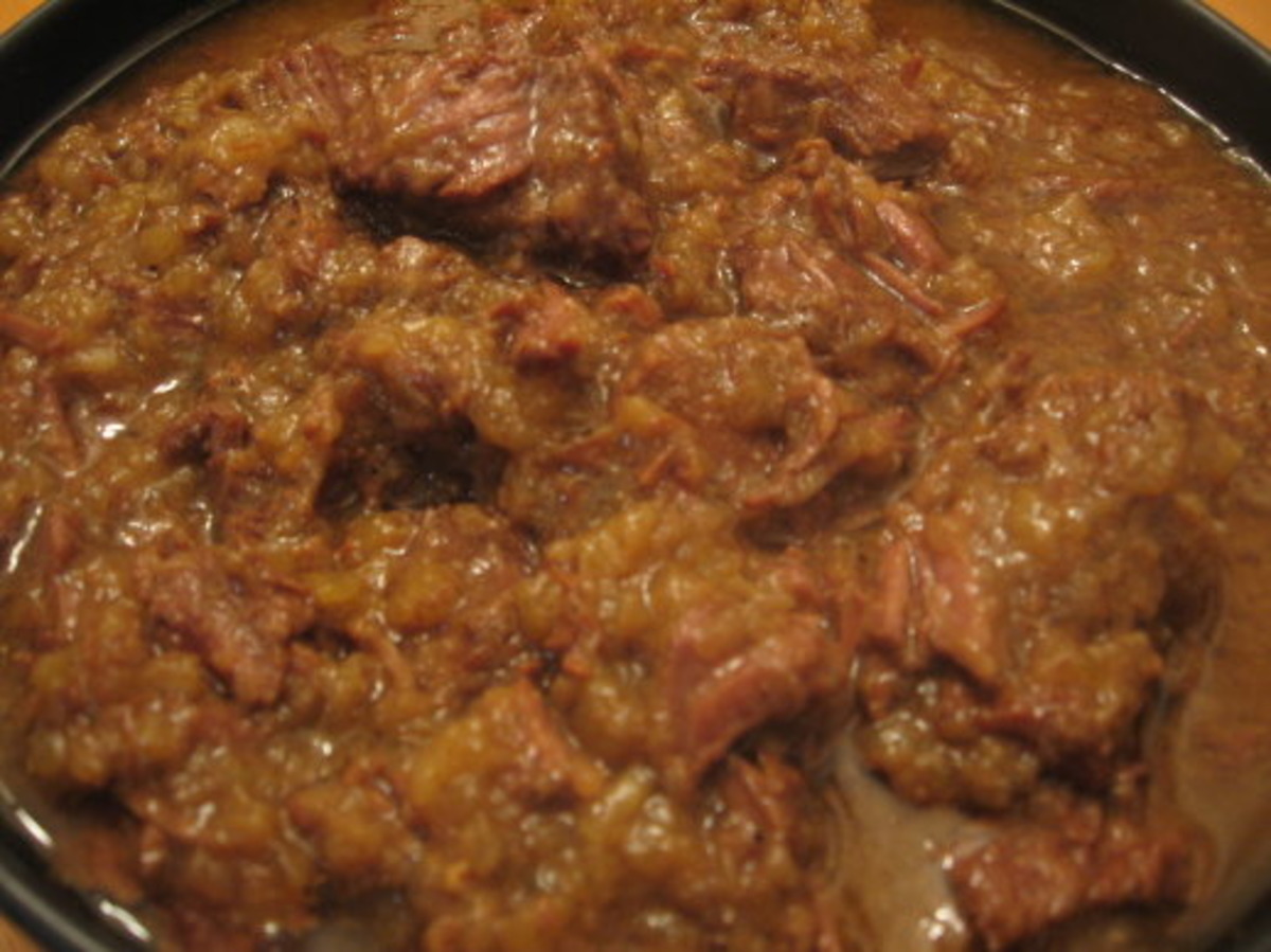 Egyptian Lahma Bil Basal (Beef in Rich Onion Sauce) Recipe - Food.com