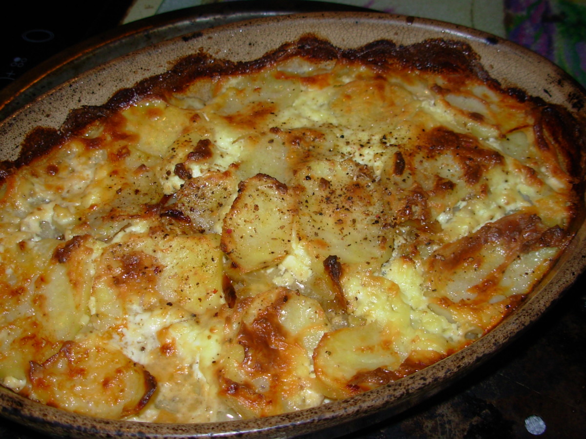 Jansson's Temptation (Swedish Potato and Anchovy Casserole) image