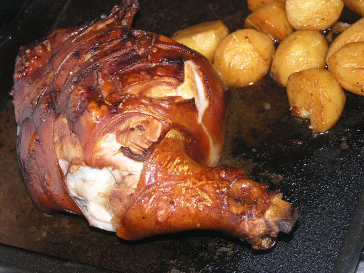 Croatian Piglet (“odojak U Pecnici”)