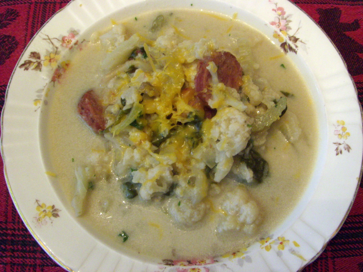 Cauliflower soup by Food.com