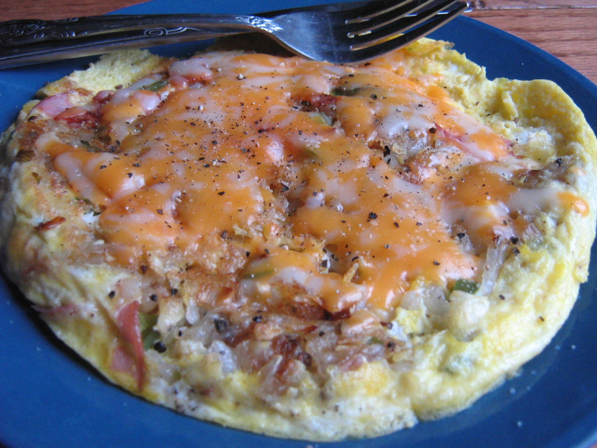 Cheesy Egg Potato and Ham Frittata Brunch Casserole_image