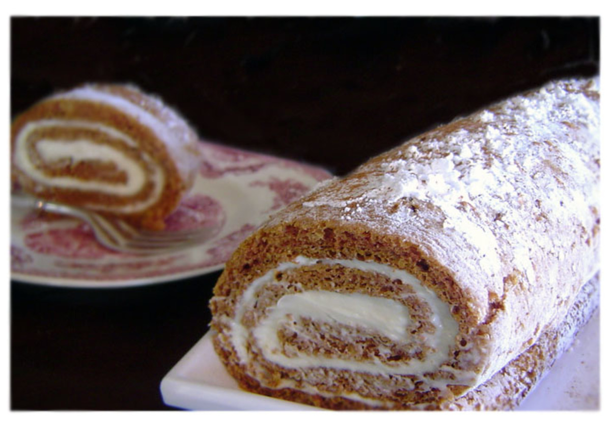 Pumpkin Cake Roll With Cream Cheese Filling image