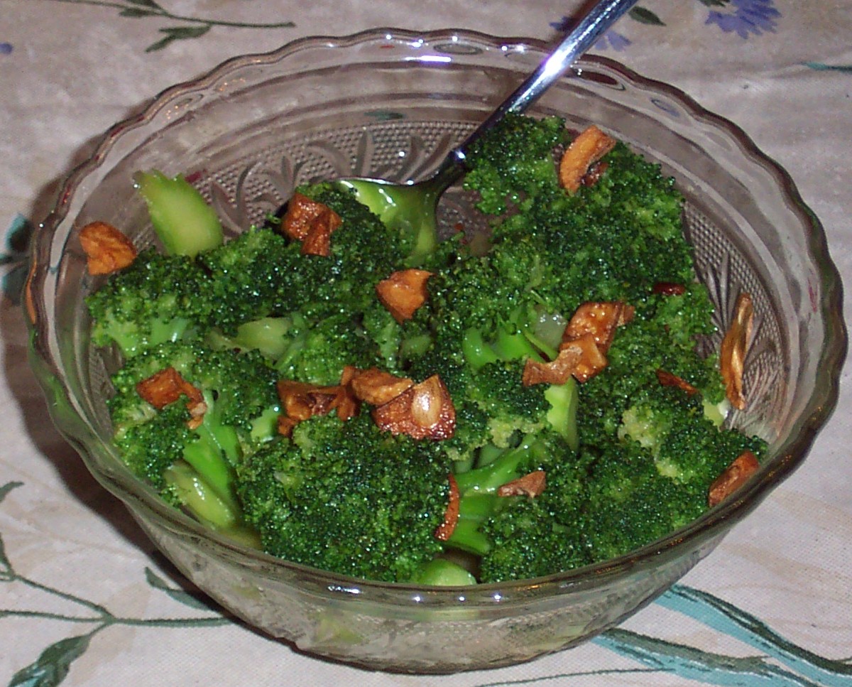 Thai-Style Broccoli With Garlic image