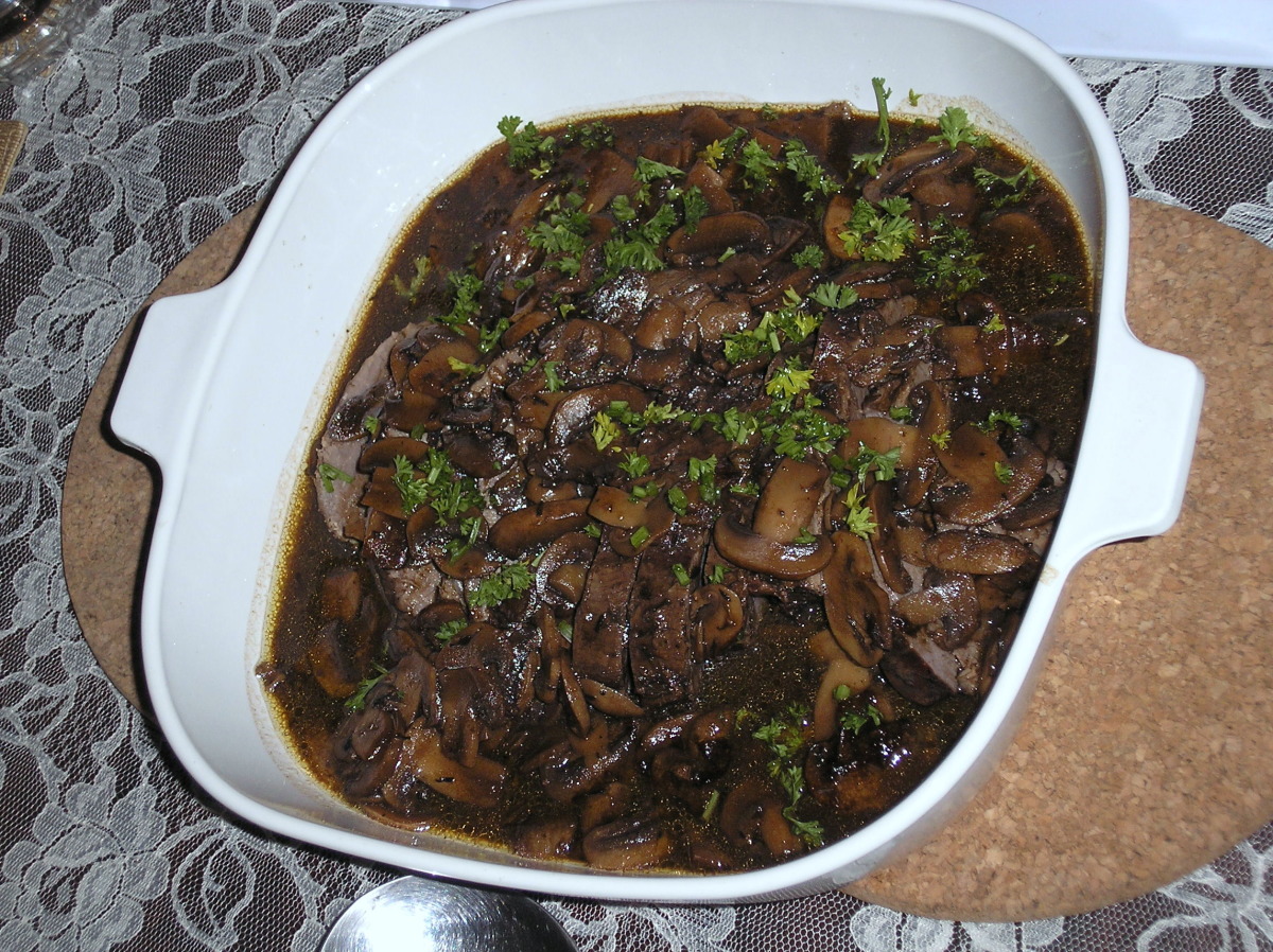 Best Roast Veal With Red Wine Mushroom Sauce Recipes