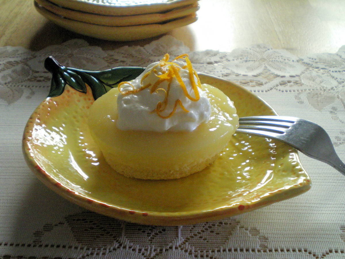 Lemon meyer recipes drenched mybakingaddiction icing