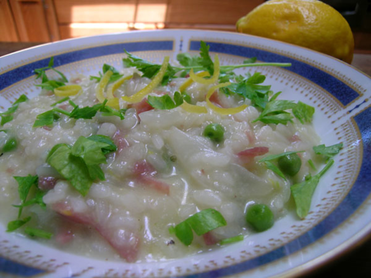 Risotto With Peas and Prosciutto image