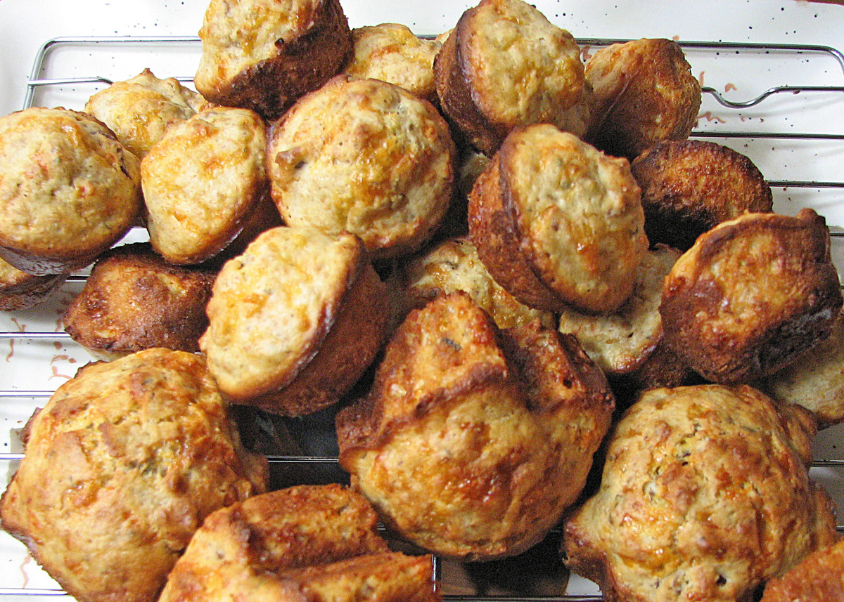 Savory Cheese, Cranberry and Herb Mini Muffins_image