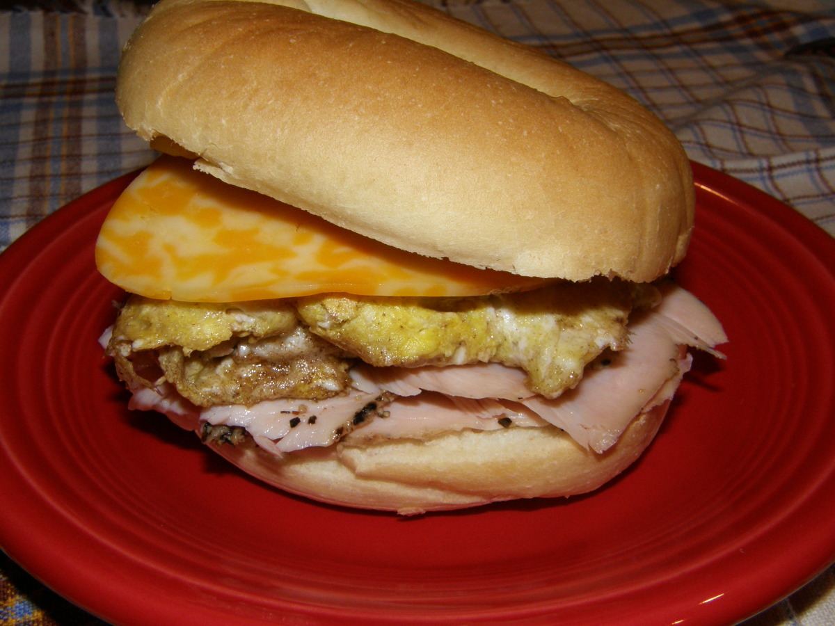 Awesome Breakfast Bagel Sandwich