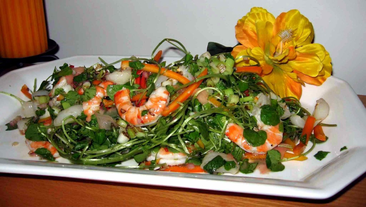 Fragrant Thai Prawn And Lychee Salad Recipe Food Com