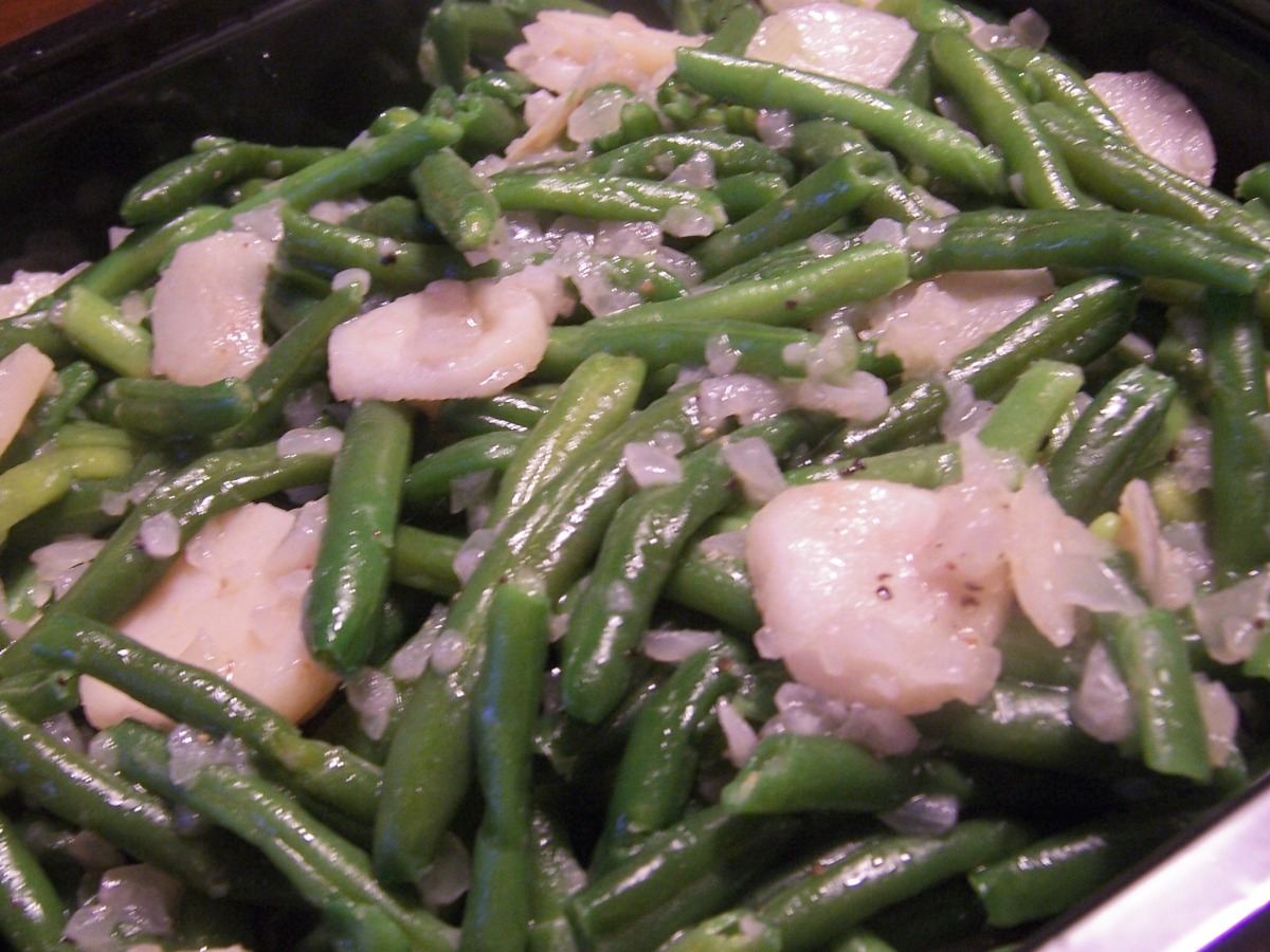 Green Beans With Water Chestnuts image