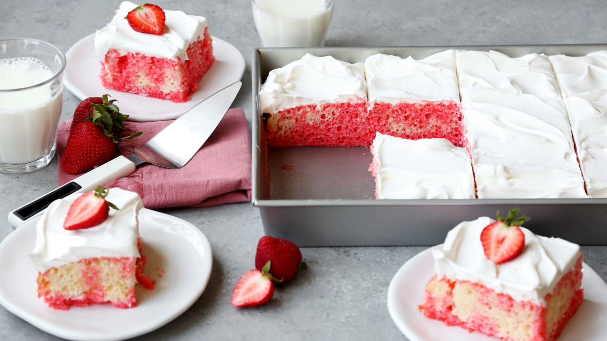 Strawberry Cake Recipe with Jello - Bakes and Blunders