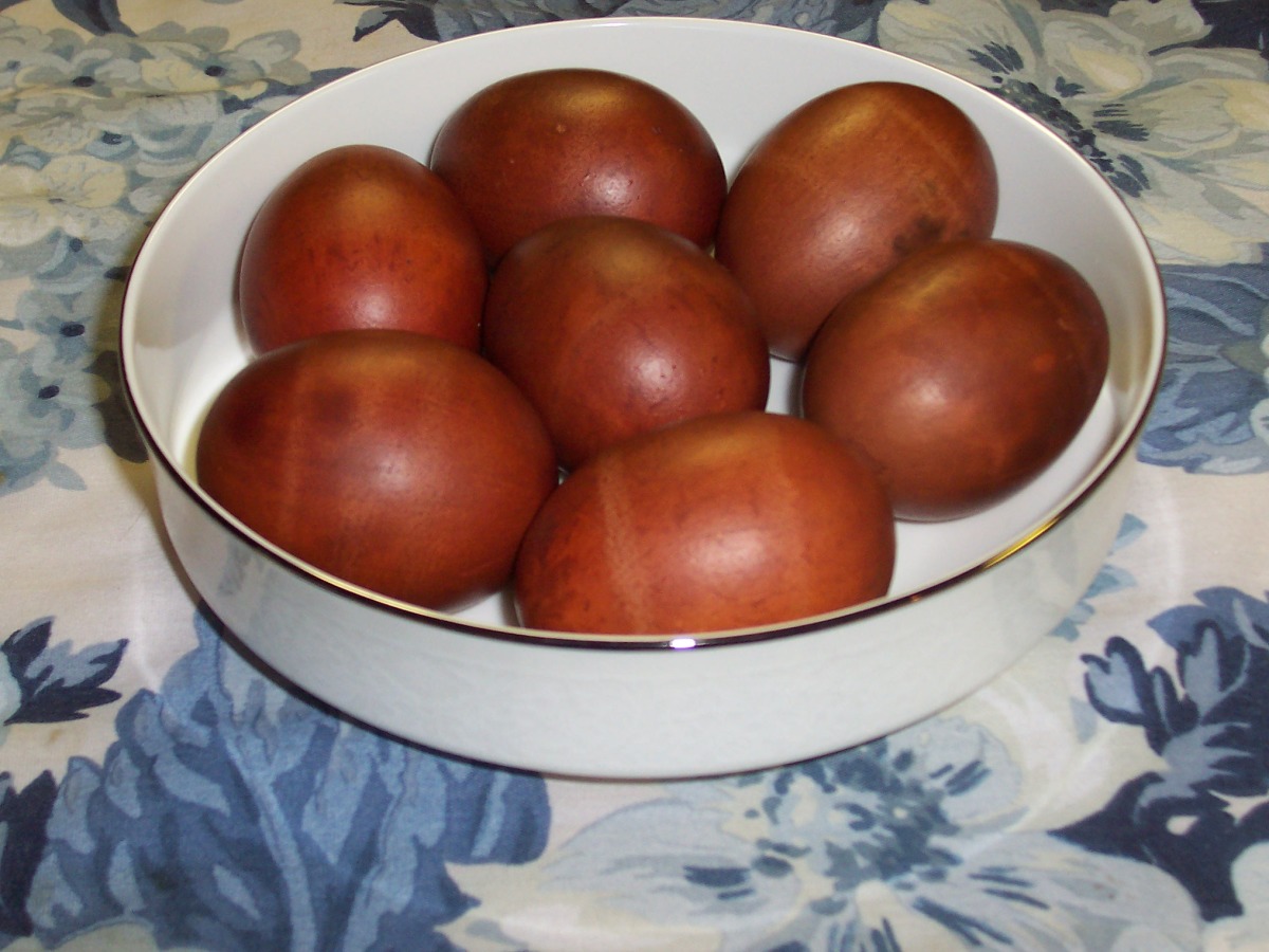 Onion Skin Easter Eggs-image