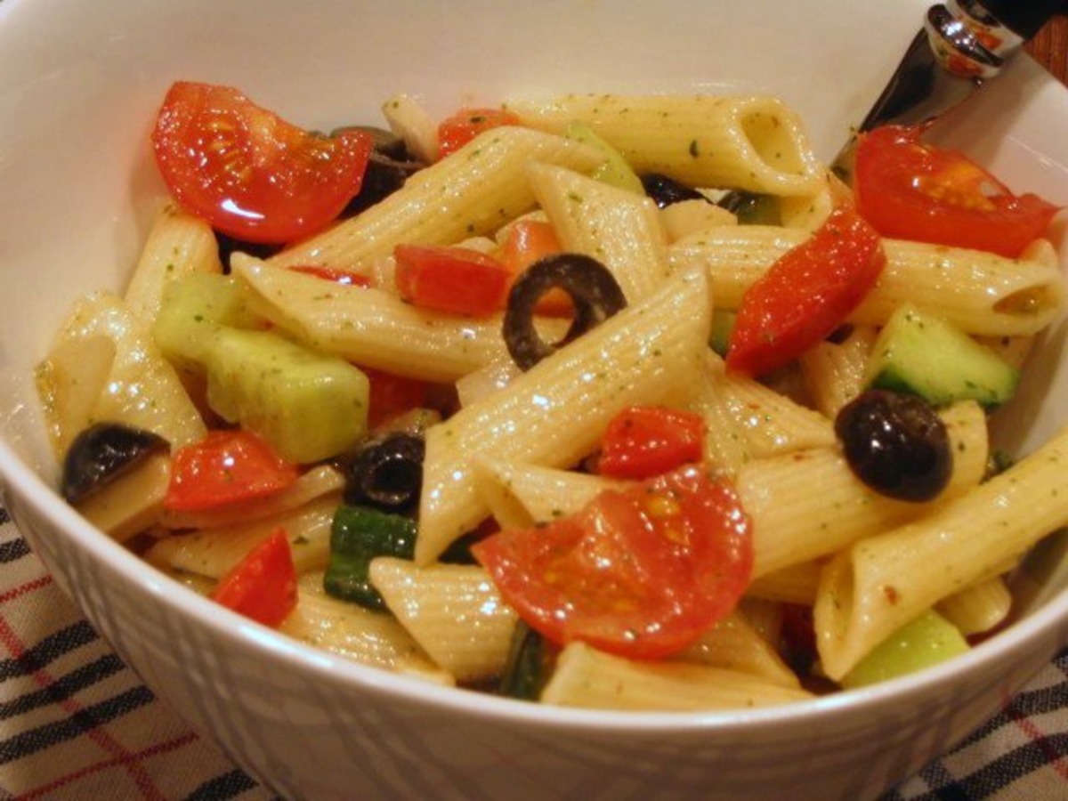 Pasta Salad for a Picnic_image