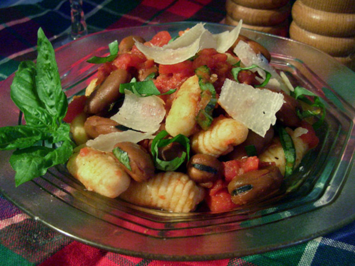 Gnocchi With Broad Beans and Tomato_image