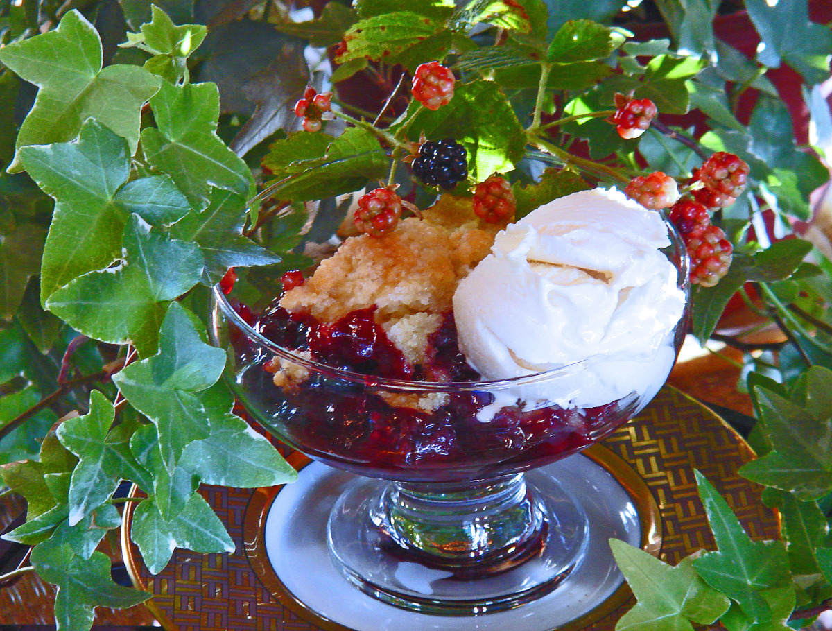 Blackberry Crumble