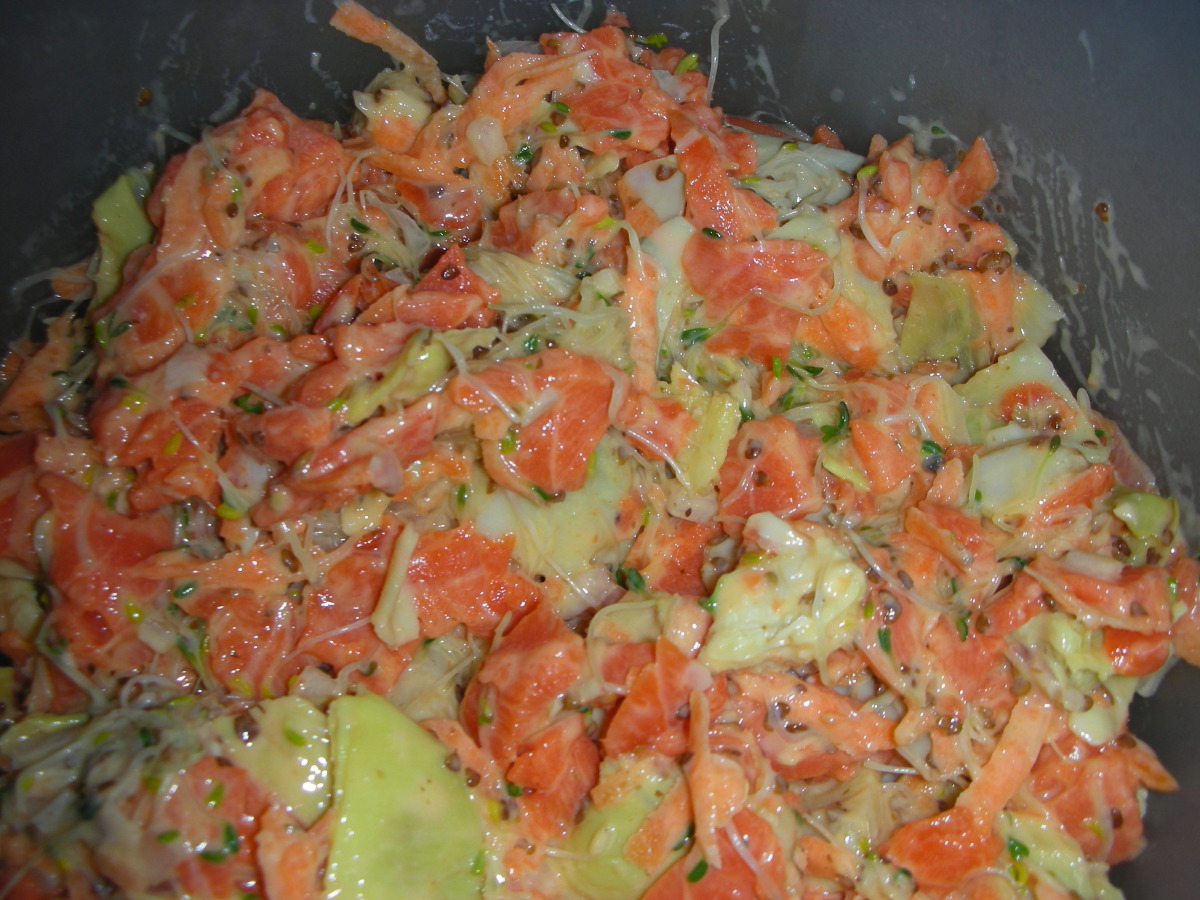 Smoked Salmon (Or Trout) Salad in Pita Pockets_image
