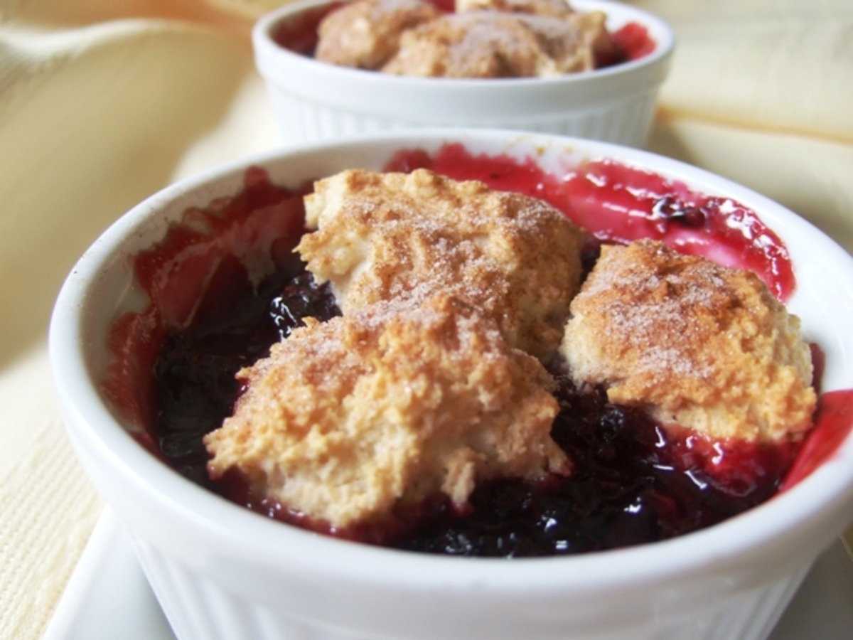 Blackberry-Cinnamon Cobbler